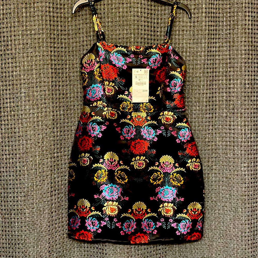Zara Brocade mini dress sz S NWT